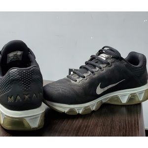 Nike Women's Air Max Tailwind 7 Running Shoe